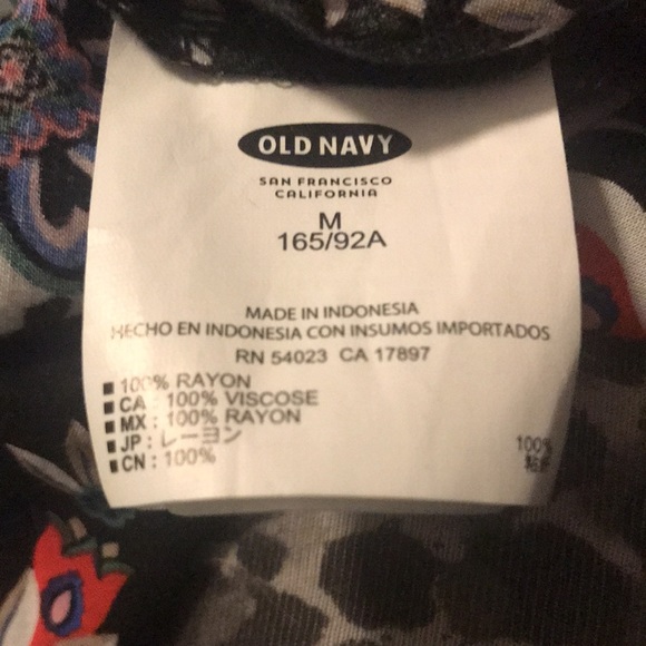 Aztec Designed Light & Airy Blouse - Picture 7 of 7